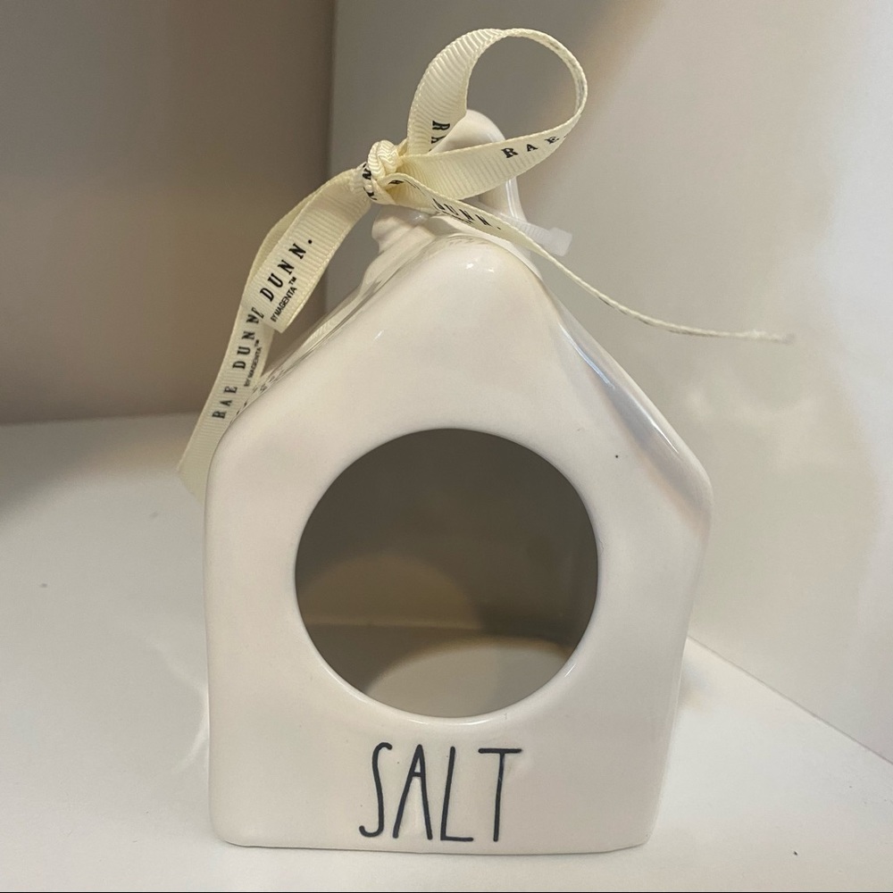 Rae Dunn salt